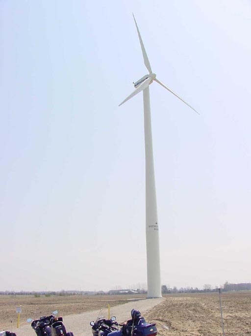 canada009s.jpg (29585 bytes)